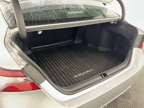 Used 2022 Toyota Camry SE image 26