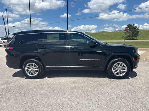 New 2026 Jeep Grand Cherokee L Laredo RWD image 7