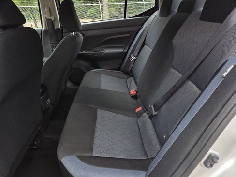 Used 2025 Nissan Versa SV FWD image 18