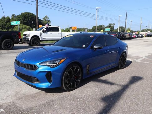 Used 2018 Kia Stinger GT2 AWD/4WD image 5