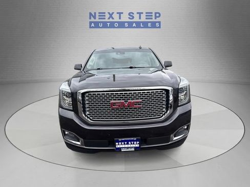Used 2017 GMC Yukon Denali w/ Open Road Package AWD/4WD image 2