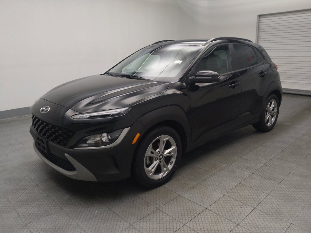 Used 2023 Hyundai Kona SEL w/ Cargo Package FWD image 2