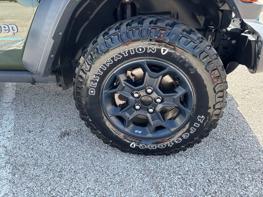 Used 2023 Jeep Wrangler Unlimited AWD/4WD image 10