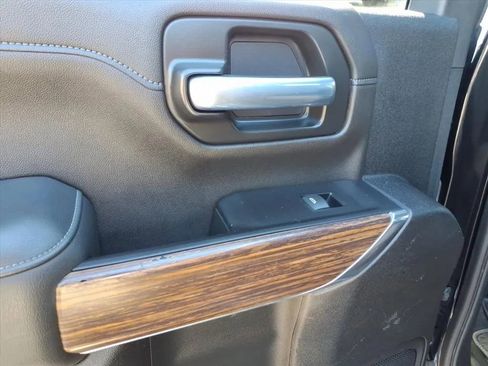 Used 2022 Chevrolet Silverado 3500 High Country w/ Snow Plow Prep/Camper Package image 13