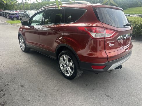 Used 2016 Ford Escape Titanium AWD/4WD image 6