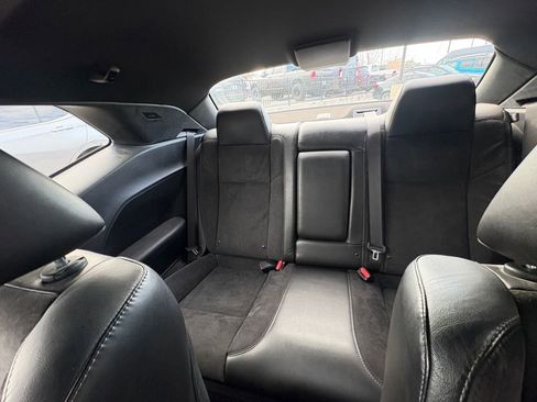 Used 2021 Dodge Challenger GT w/ Plus Package image 5