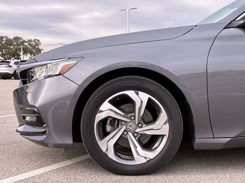 Used 2020 Honda Accord EX image 14