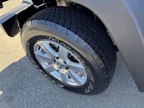 Used 2013 Jeep Wrangler Unlimited Sport image 15