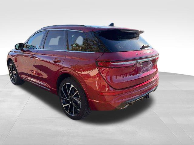 Certified 2025 Lincoln Corsair Grand Touring w/ Equipment Group 301A AWD/4WD image 8