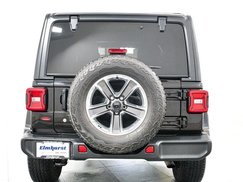 Used 2020 Jeep Wrangler Unlimited Sahara w/ Uconnect 4C Nav & Sound Group AWD/4WD image 6
