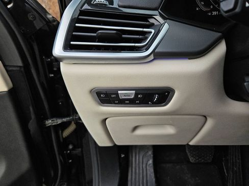 Used 2019 BMW X5 xDrive40i w/ Convenience Package image 17