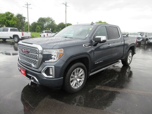 Used 2021 GMC Sierra 1500 Denali w/ Denali Ultimate Package AWD/4WD image 10