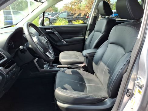 Used 2018 Subaru Forester 2.5i Touring AWD/4WD image 15