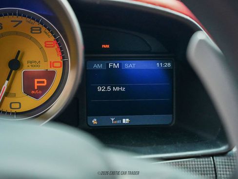 Used 2012 Ferrari 458 Italia Coupe RWD image 26