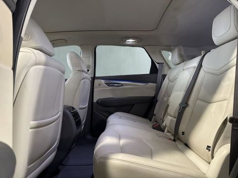 Used 2019 Cadillac XT5 Premium Luxury w/ Driver Assist Package image 12