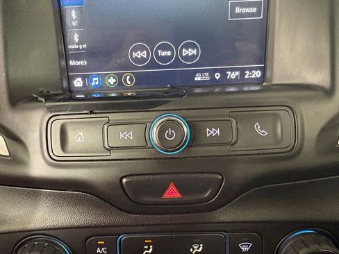 Used 2018 GMC Terrain SLE FWD image 26