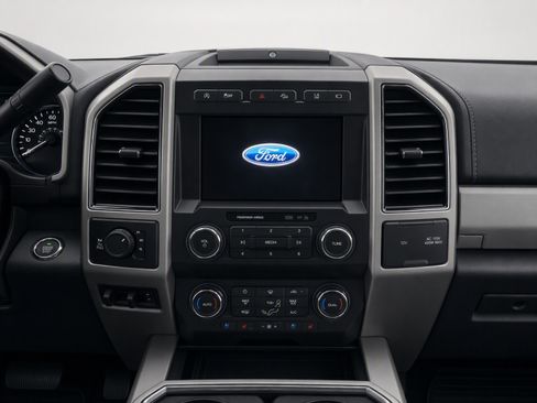 Used 2021 Ford F250 Lariat AWD/4WD image 20
