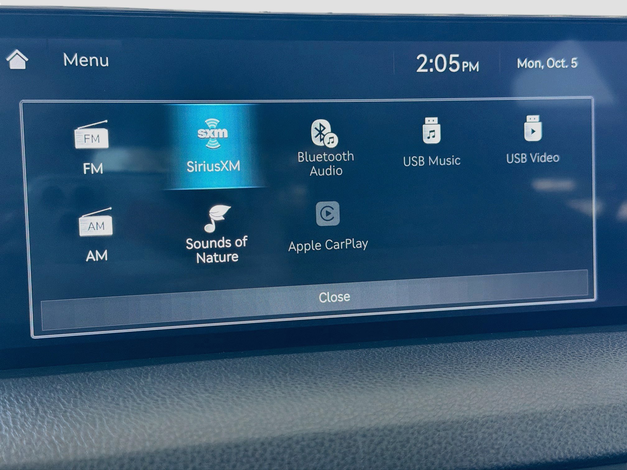 Used 2025 Genesis GV70 2.5T AWD/4WD image 19