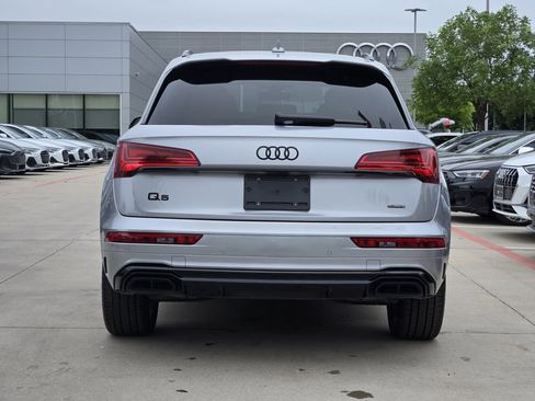 Certified 2025 Audi Q5 e Premium Plus AWD/4WD image 9