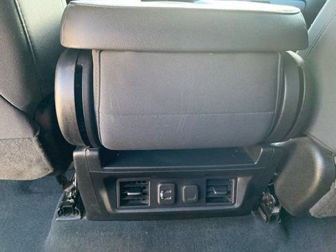 Used 2021 GMC Sierra 2500 SLE w/ SLE Value Package; AWD/4WD image 16