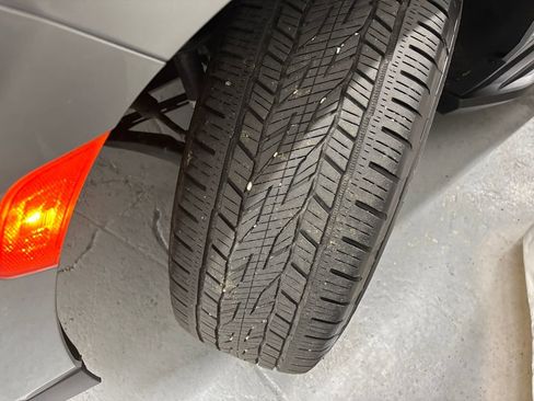 Used 2023 Chevrolet Suburban LS image 28