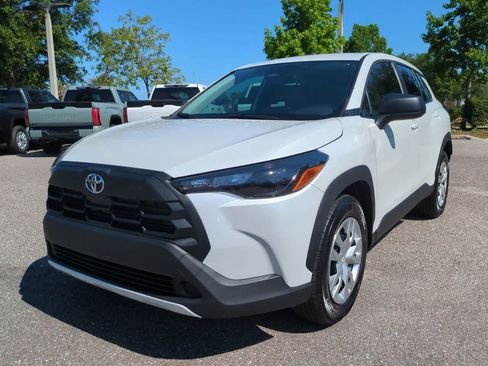 Certified 2026 Toyota Corolla Cross L FWD image 2
