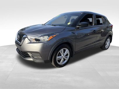 Used 2020 Nissan Kicks S