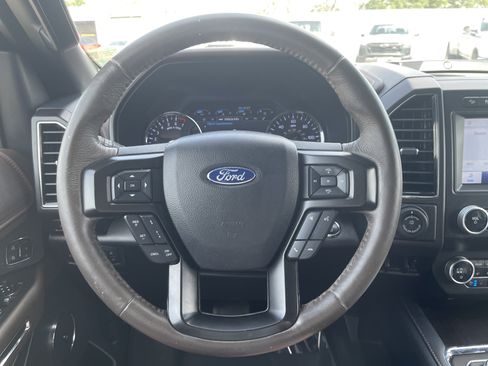 Used 2020 Ford Expedition Max King Ranch AWD/4WD image 18