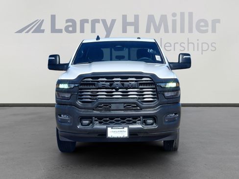 New 2026 RAM 2500 Tradesman AWD/4WD image 9