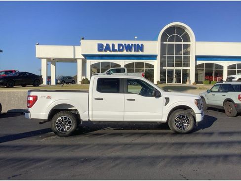 Used 2023 Ford F150 XL w/ STX Appearance Package image 8