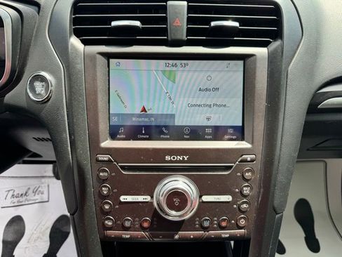 Used 2020 Ford Fusion Titanium AWD/4WD image 4
