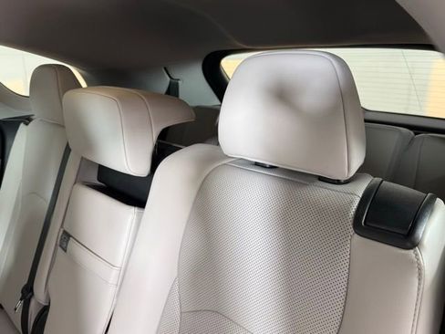 Used 2022 Lexus RX 350L FWD w/ Premium Package image 25