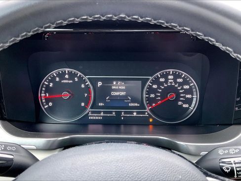 Used 2022 Kia Sorento SX AWD/4WD image 13