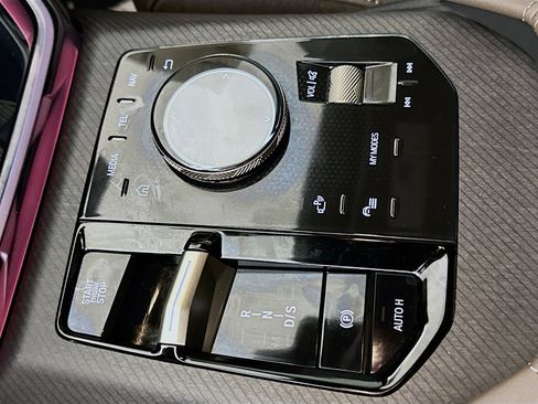 Used 2025 BMW X3 xDrive30i image 21