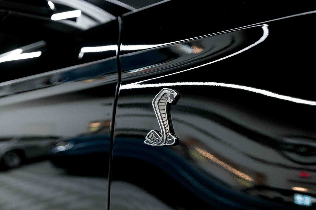Used 2021 Ford Mustang Shelby GT500 w/ Carbon Fiber Track Pack RWD image 23