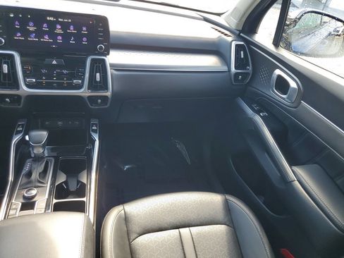 Used 2023 Kia Sorento SX AWD/4WD image 28