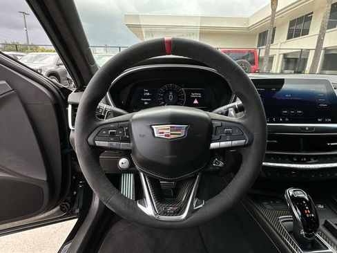 Certified 2022 Cadillac CT5 V Blackwing w/ Carbon Fiber Package 2 RWD image 22