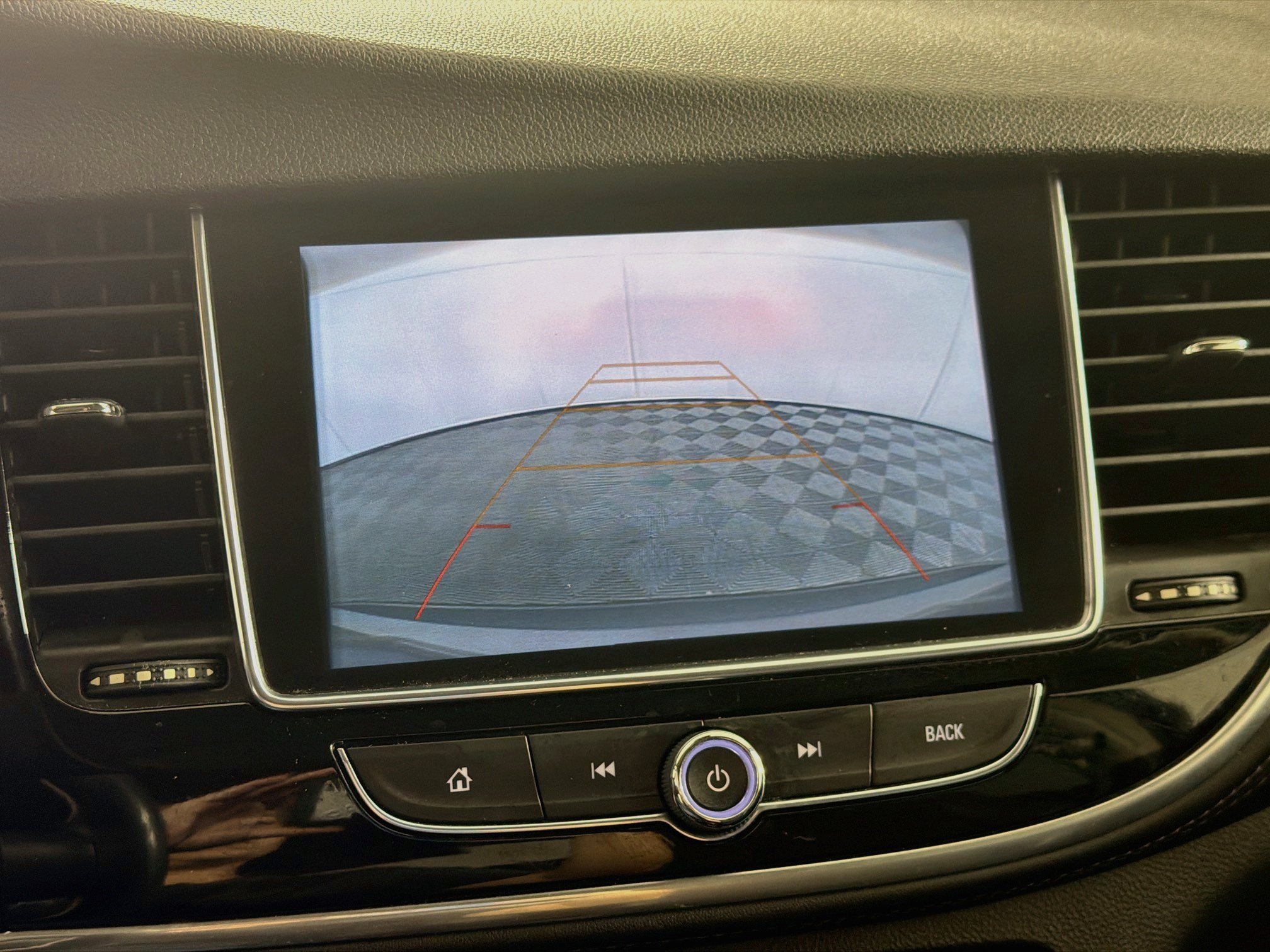 Used 2019 Buick Encore Preferred FWD image 21