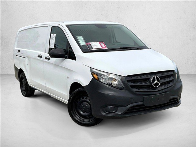 Used 2020 Mercedes-Benz Metris image 11