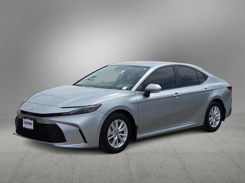 Certified 2025 Toyota Camry LE w/ Convenience Package FWD image 1