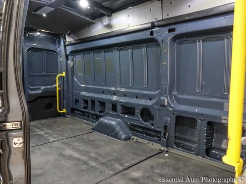 Used 2020 Ford Transit 250 148 High Roof Extended RWD image 17