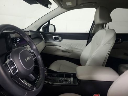 Used 2023 Kia Sorento SX image 20