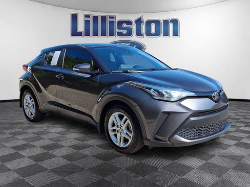 Used 2021 Toyota C-HR LE FWD image 3