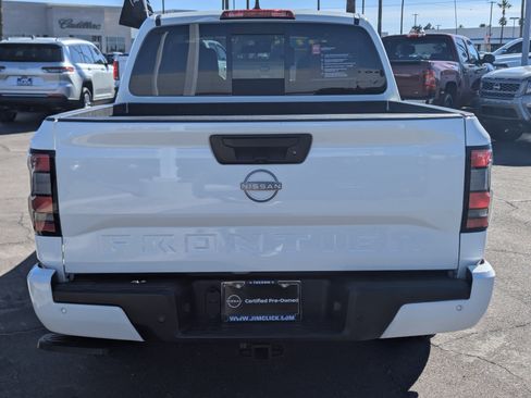 Certified 2025 Nissan Frontier SV w/ Tow Package image 3