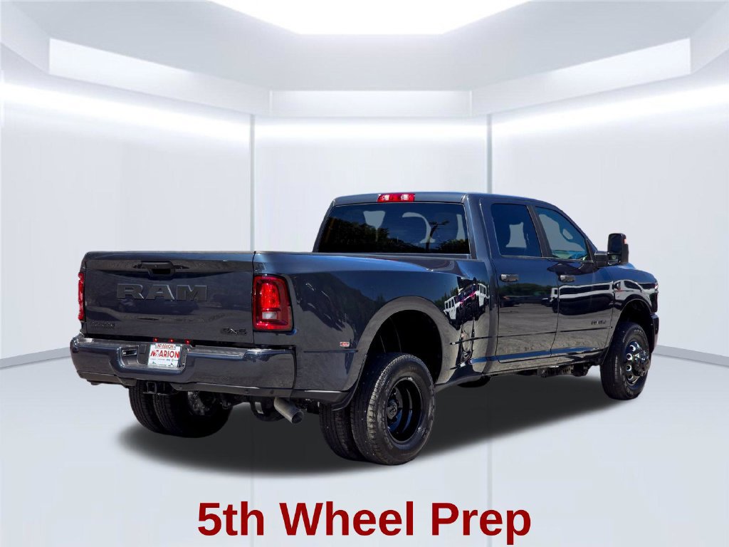 New 2026 RAM 3500 Big Horn AWD/4WD image 21