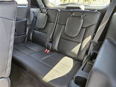 Used 2022 Ford Explorer ST-Line w/ Class IV Trailer Tow Package image 6