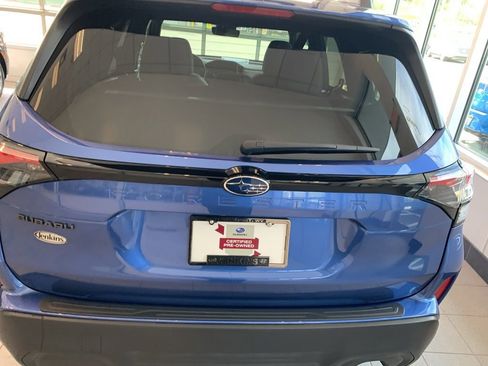 Used 2026 Subaru Forester Premium AWD/4WD image 15