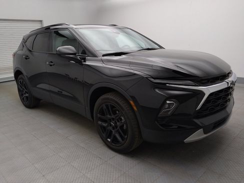 Used 2024 Chevrolet Blazer LT w/ Convenience Package FWD image 11
