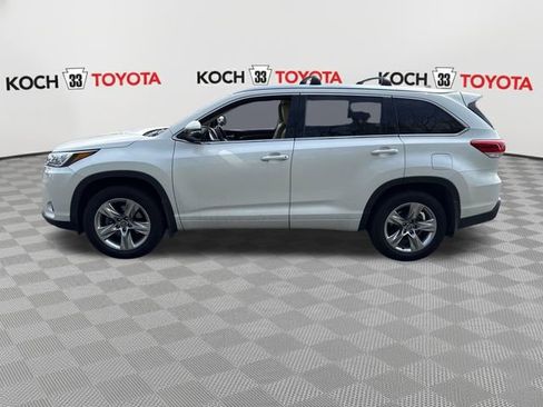 Used 2018 Toyota Highlander Limited image 4