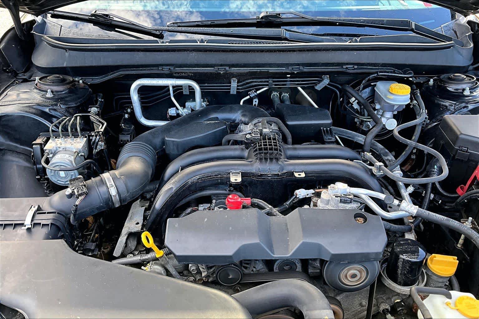 Used 2017 Subaru Outback 2.5i Touring AWD/4WD image 30